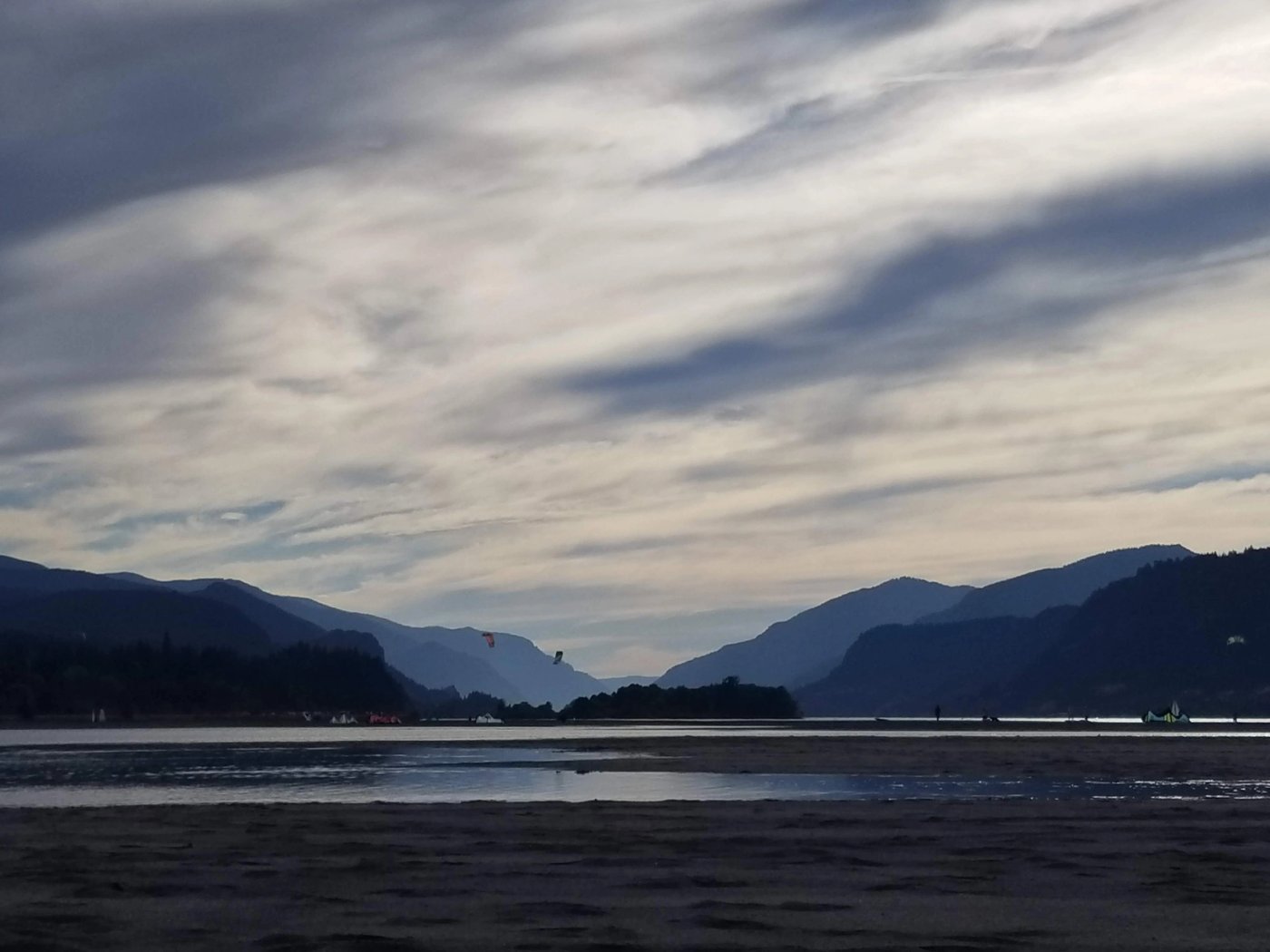 Kiteboarding in Hood River, Oregon